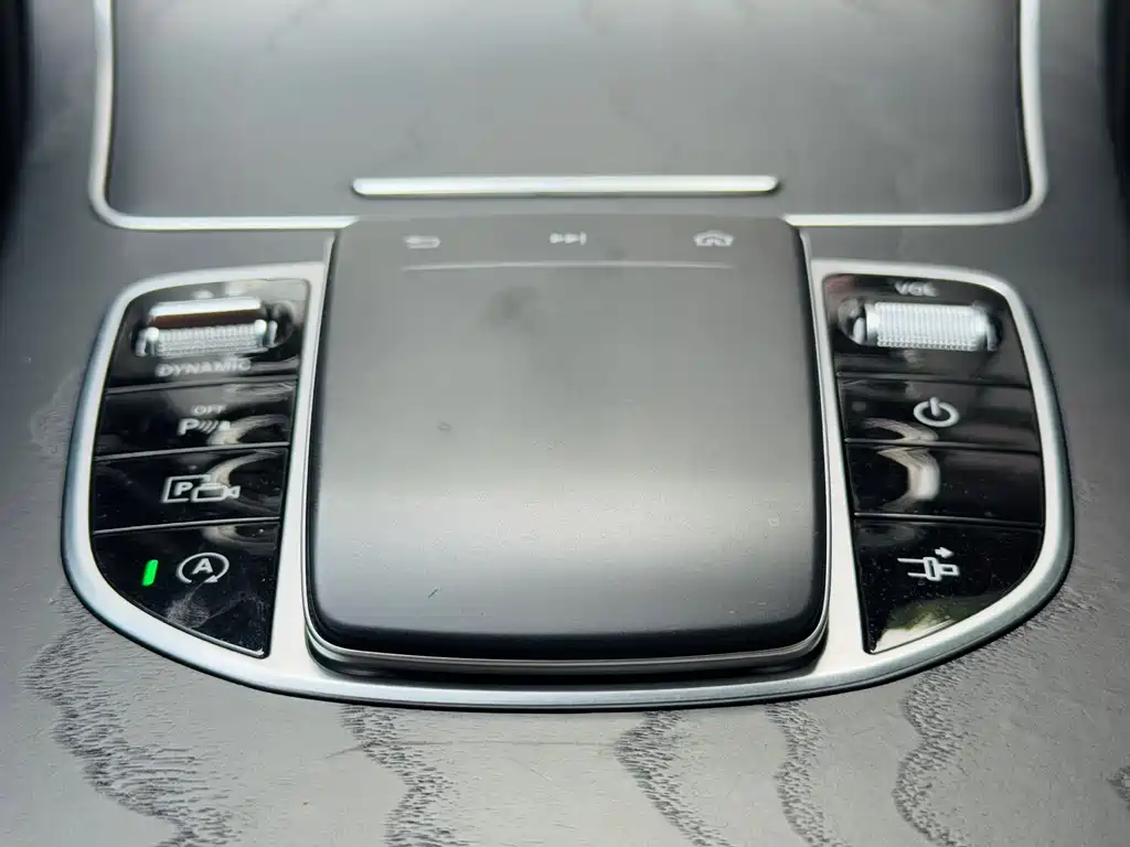 Mercedes-Benz C-Class 2021 — фото 15