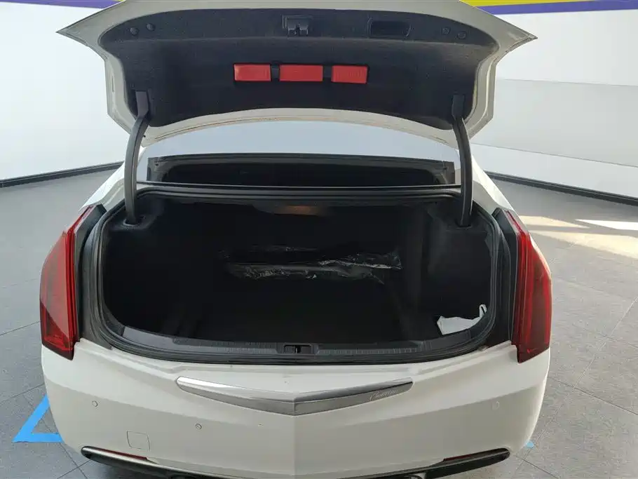 Cadillac ATS-L 2018 — фото 4