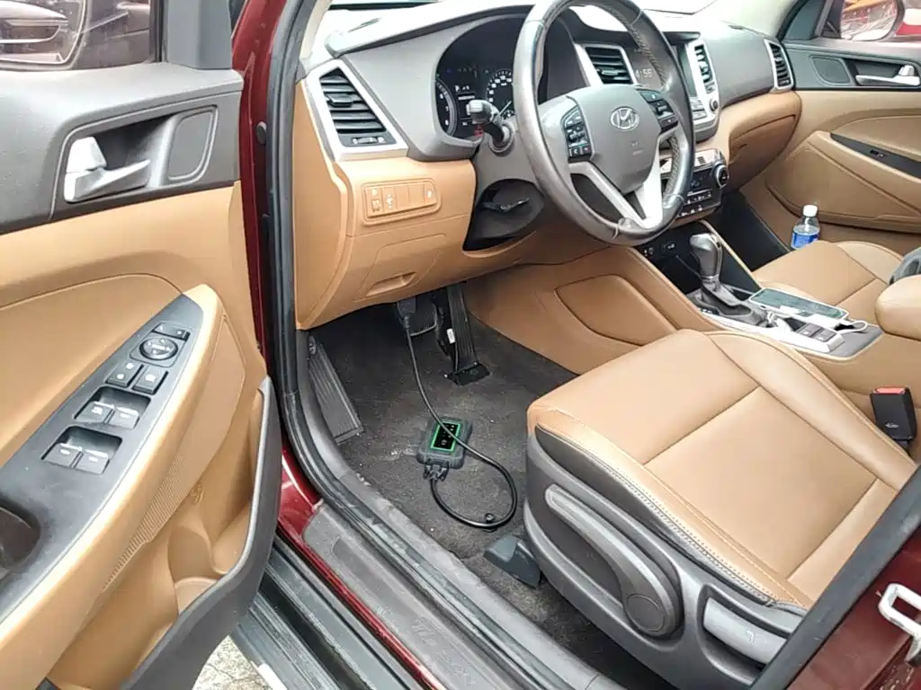 Hyundai Tucson 2016 — фото 16