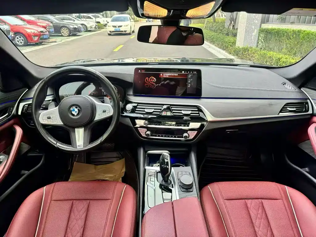 BMW 5 Series 2020