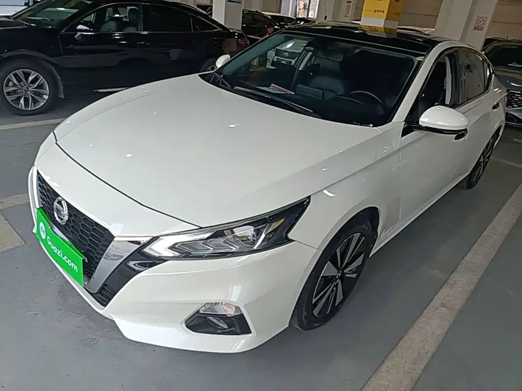 Nissan Teana 2022
