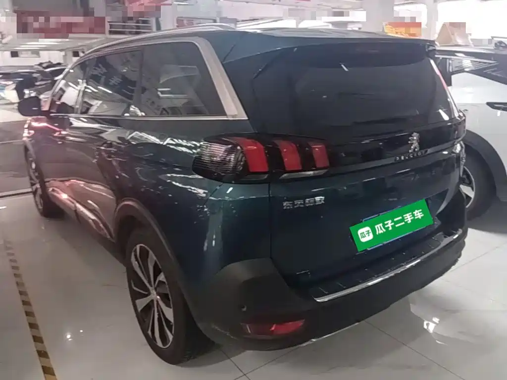 Peugeot 5008 2017 — фото 5
