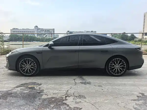 Geely Galaxy E8 2024