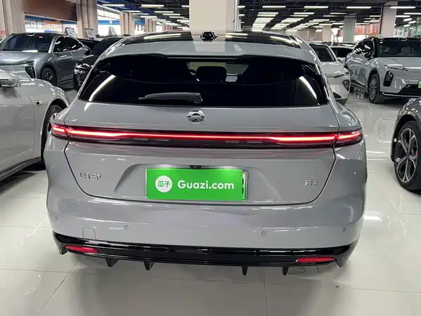 NIO ET5T 2025