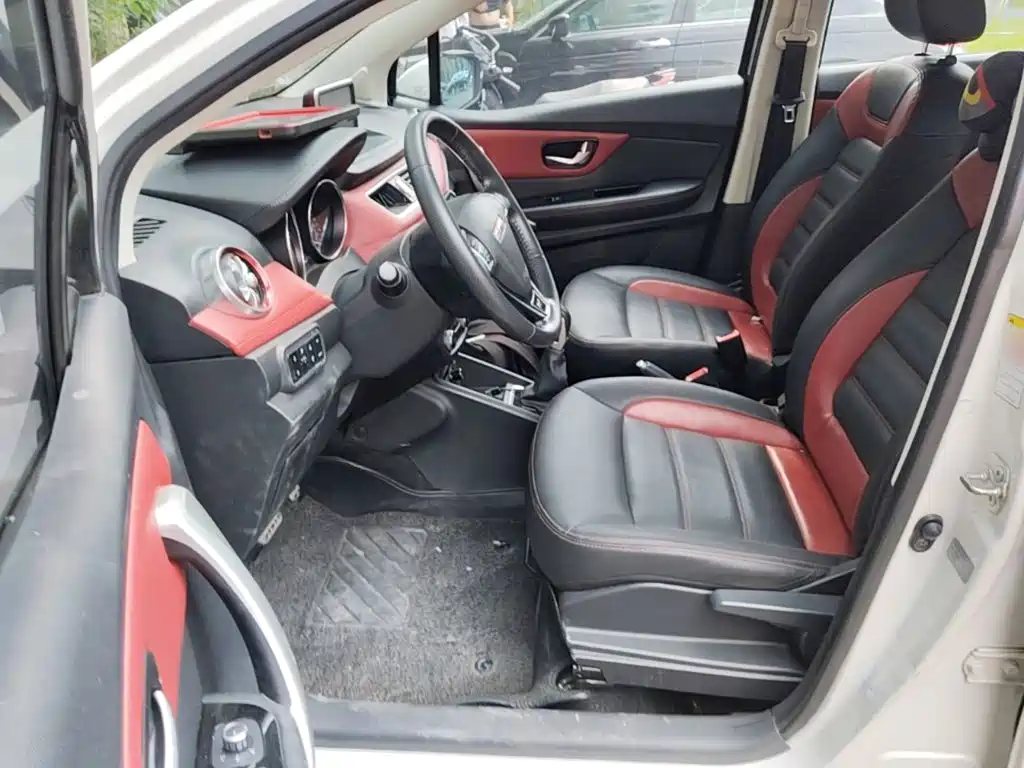 Haval H1 2015 — фото 15