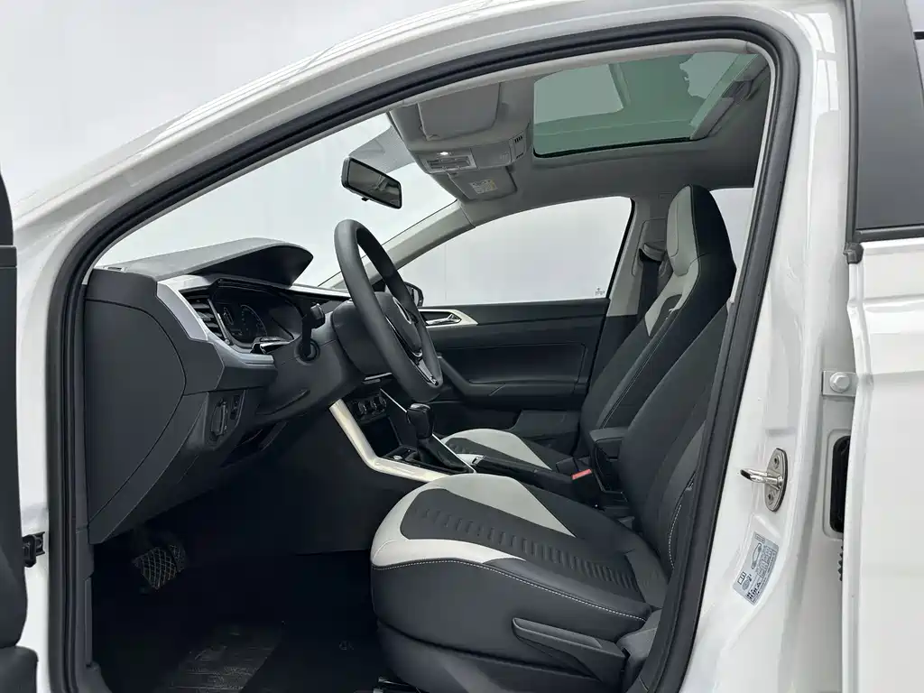 Volkswagen Polo 2022