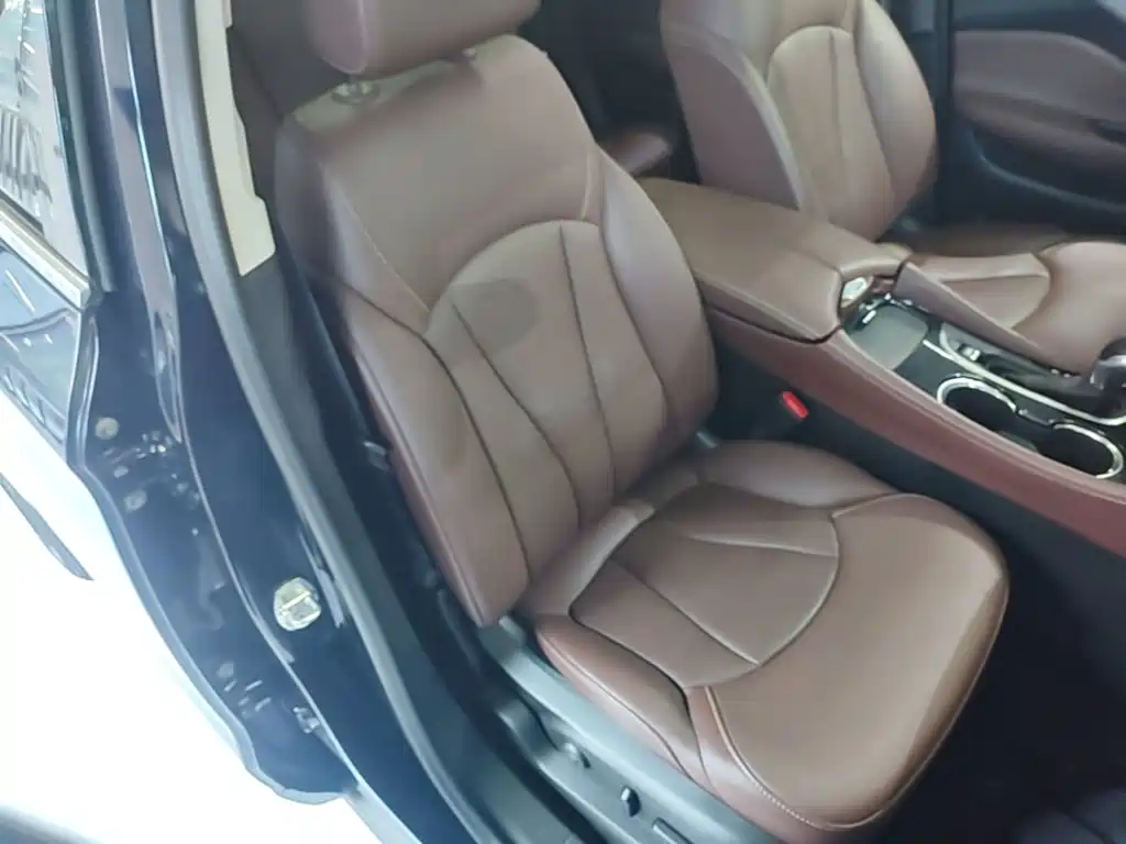 Buick Envision Plus 2020 — фото 25