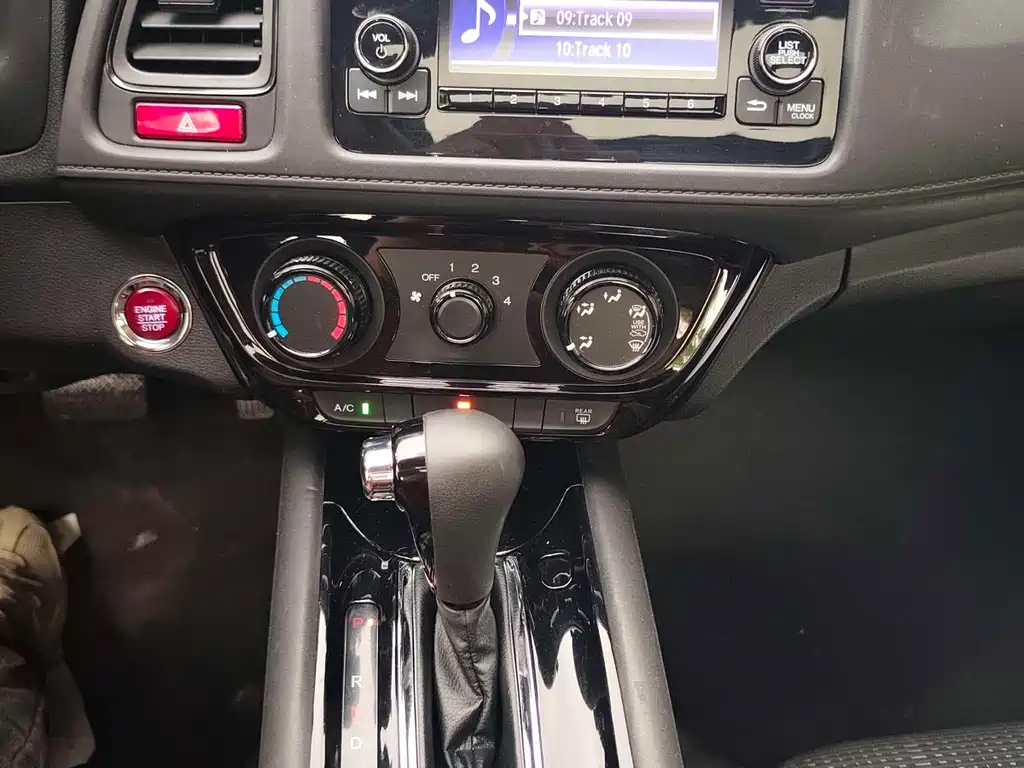 Honda Vezel 2018 — фото 18