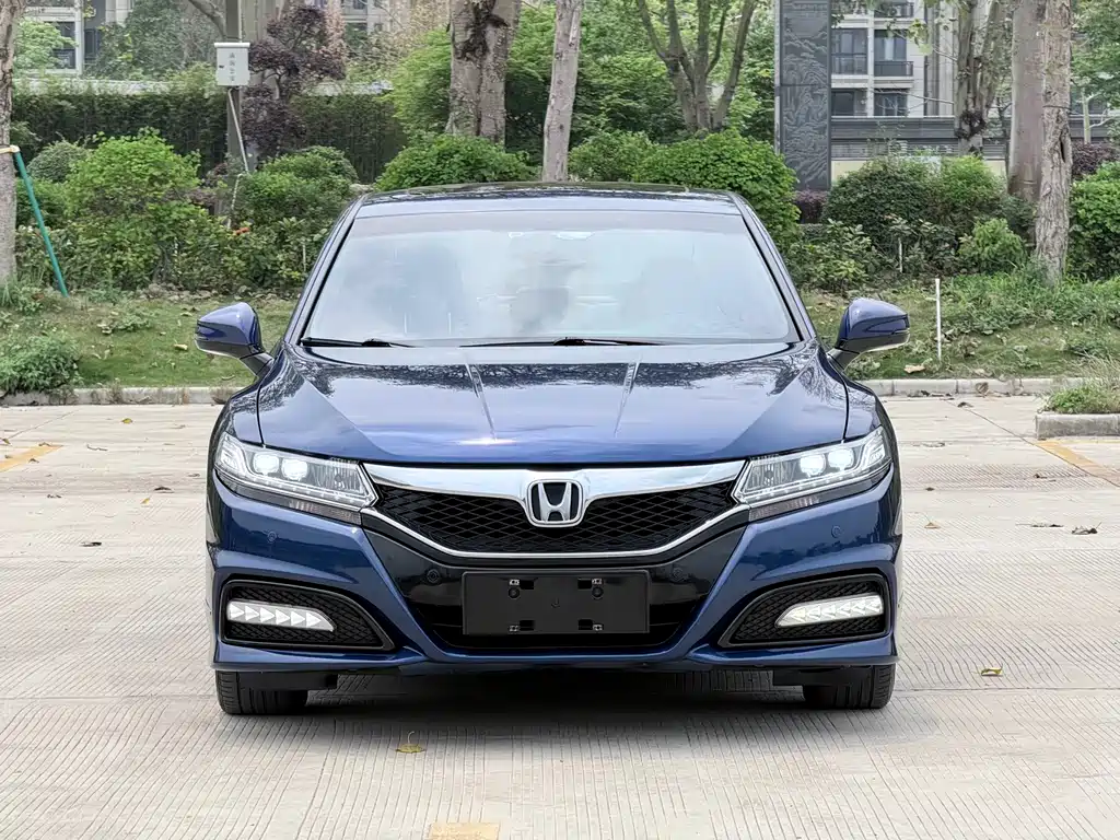 Honda Spirior 2016 — фото 2