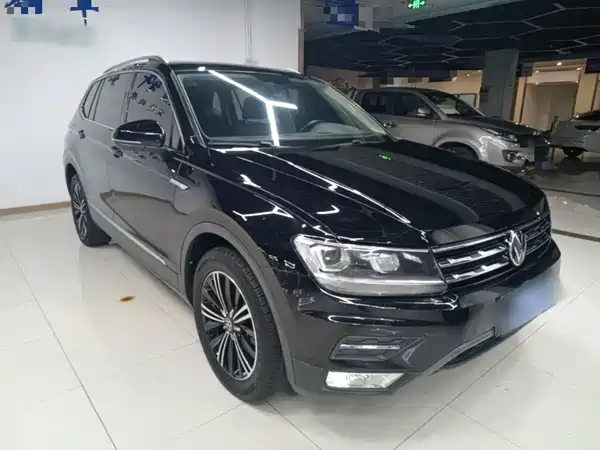Volkswagen Tiguan L 2021