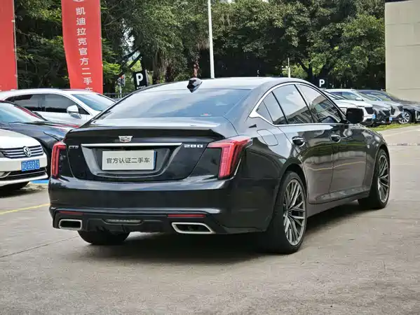 Cadillac CT5 2023