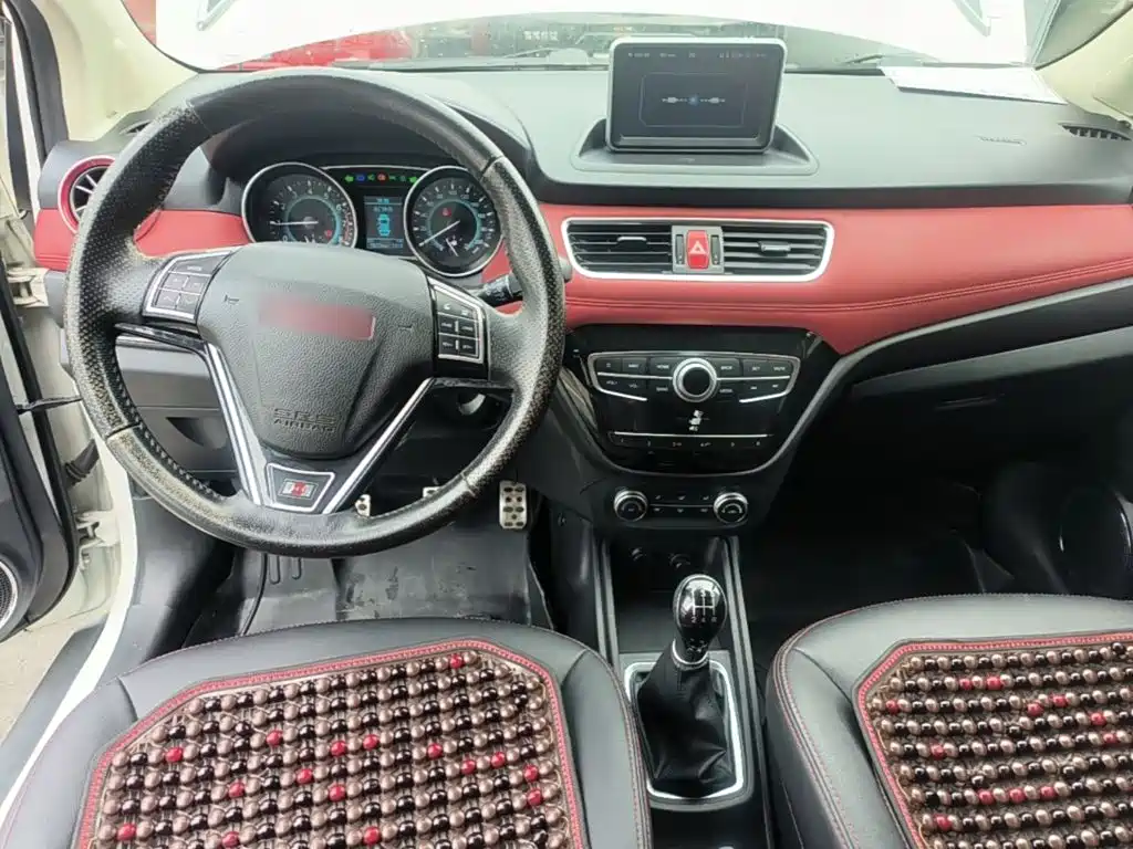 Haval H1 2015 — фото 10