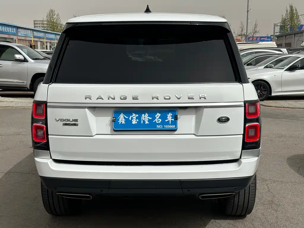 Land Rover Range Rover 2020 — фото 19