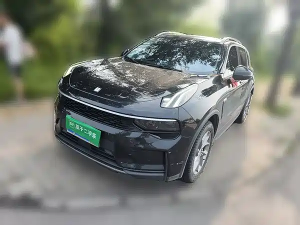 Lynk & Co 01 2023