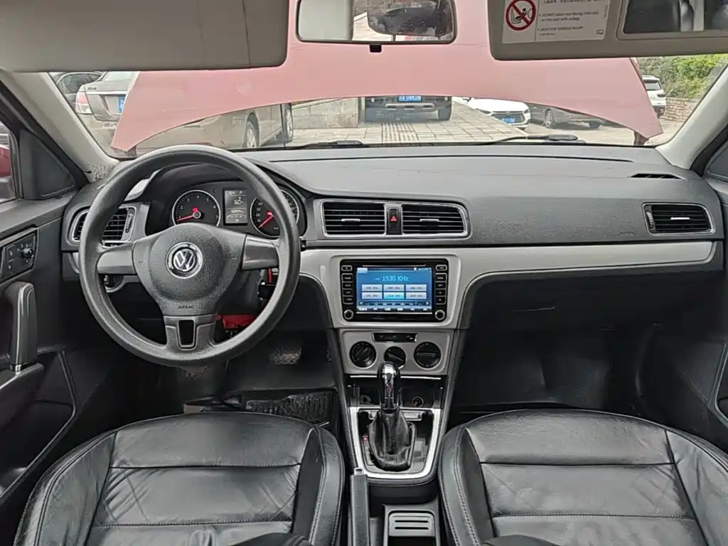 Volkswagen Gran Lavida 2015 — фото 10