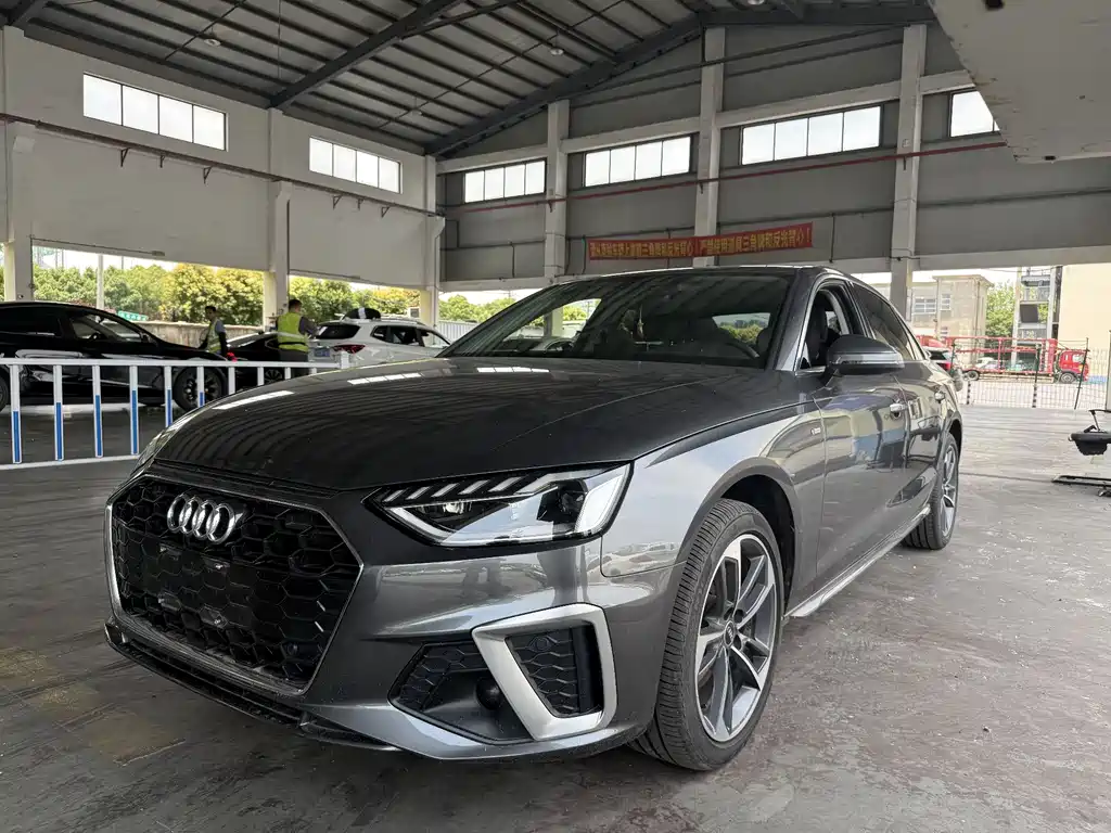 Audi A4L 2025