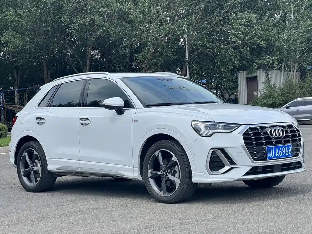 Audi Q3 2022