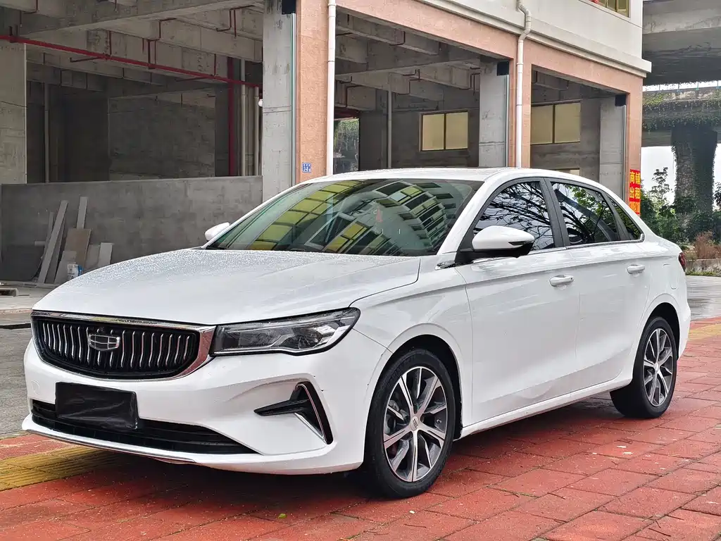 Geely Emgrand 2023 — фото 1