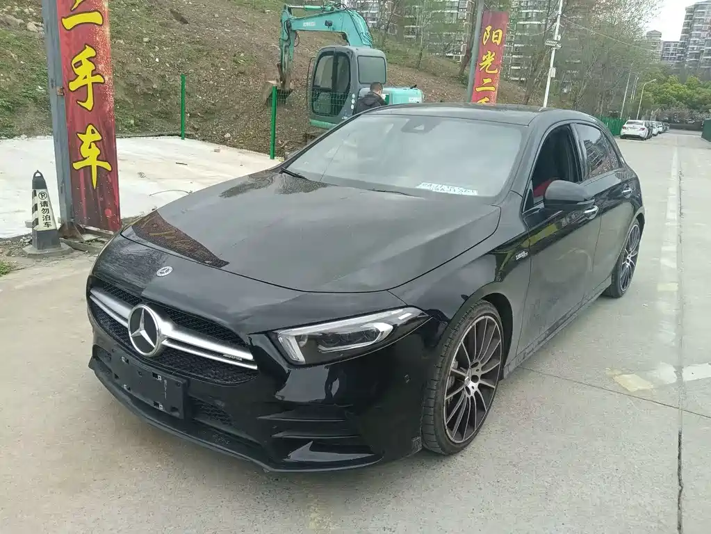 Mercedes-Benz A-Class AMG 2023 — фото 1