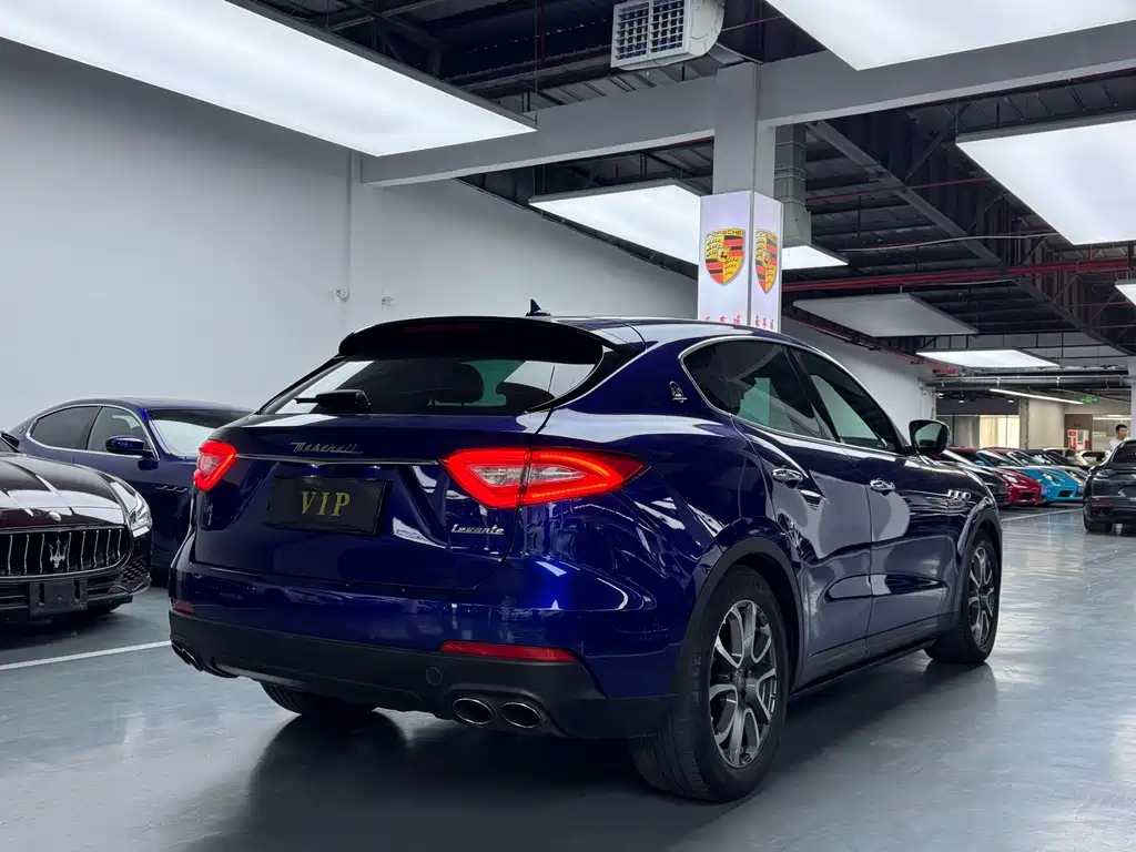 Maserati Levante 2020 — фото 19