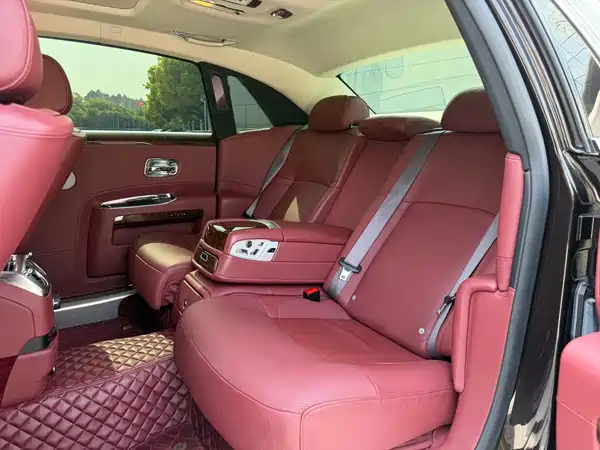 Rolls-Royce Ghost 2014