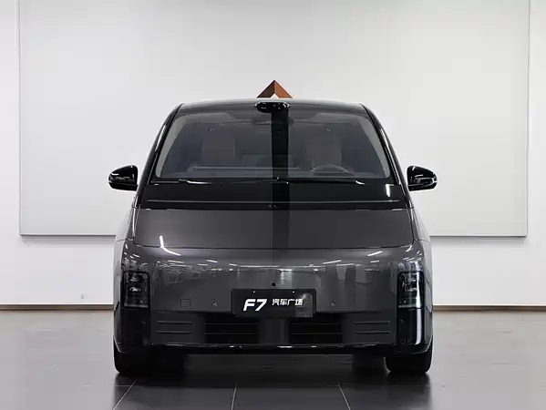 Li Auto MEGA 2025