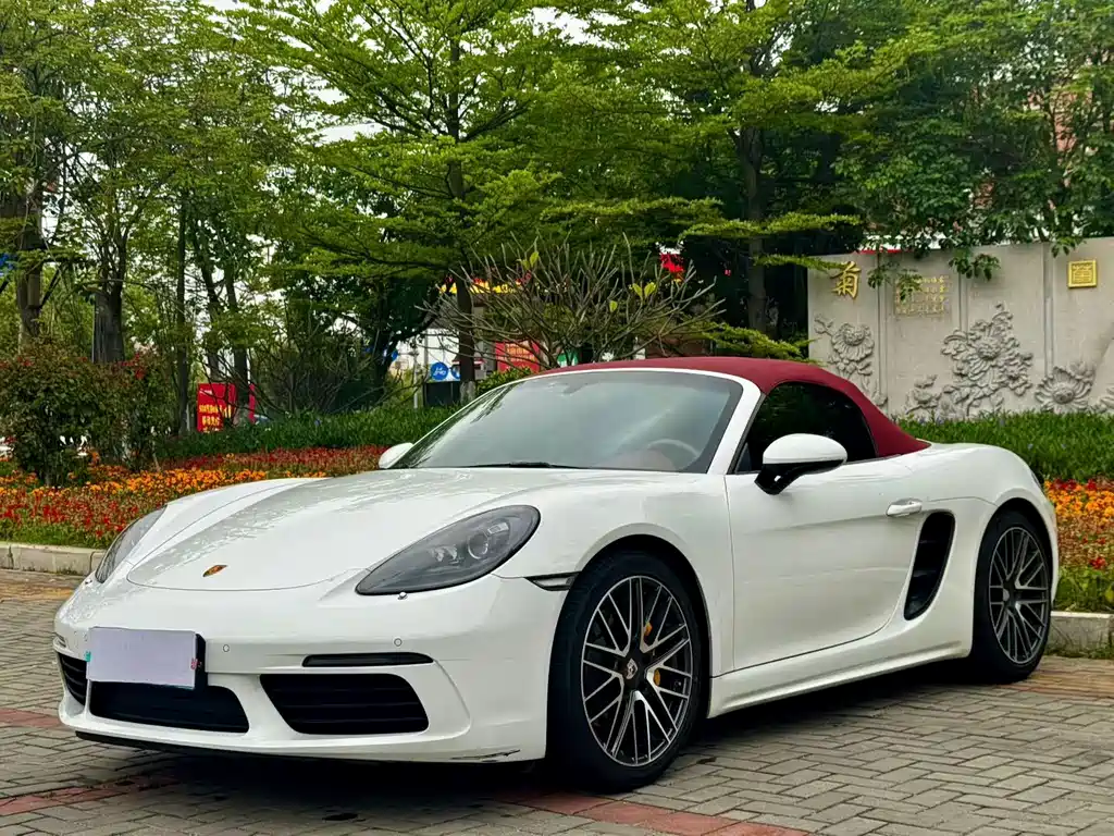 Porsche 718 2022 — фото 1