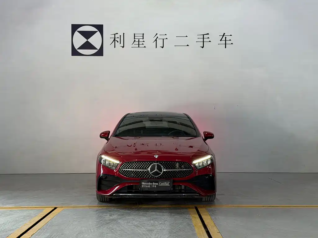 Mercedes-Benz A-Class 2024 — фото 15