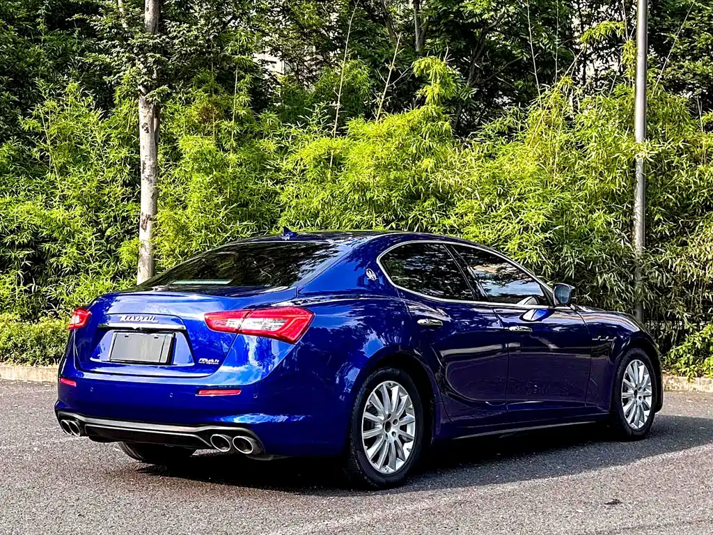 Maserati Ghibli 2020 — фото 4