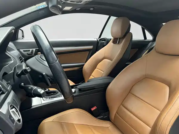 Mercedes-Benz E-Class 2012