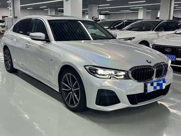 BMW 3 Series 2022