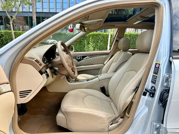 Mercedes-Benz E-Class 2007