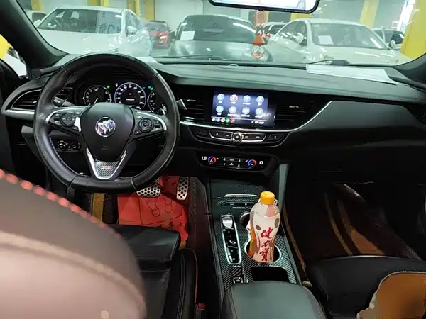 Buick Regal 2020