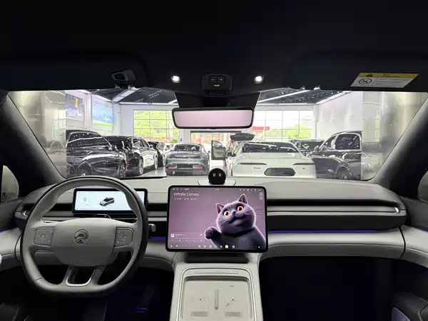NIO ES6 2025