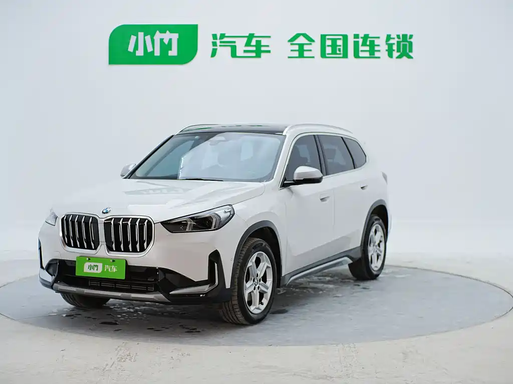BMW X1 2023 — фото 1