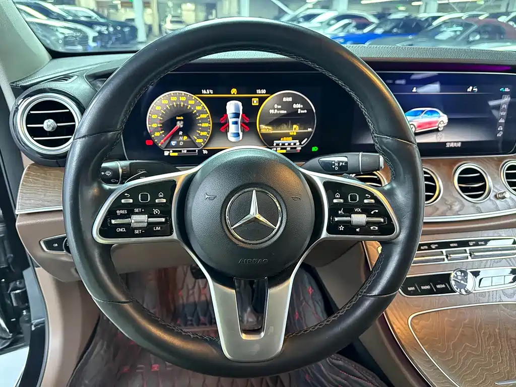 Mercedes-Benz E-Class 2019 — фото 8