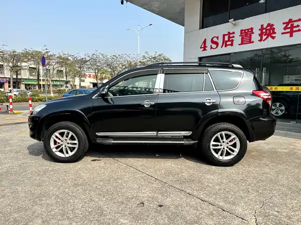 Toyota RAV4 2011