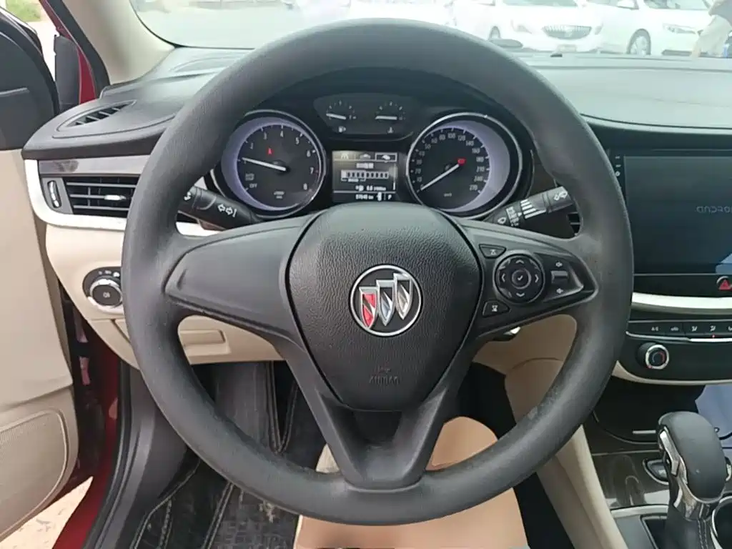 Buick Verano 2018 — фото 11