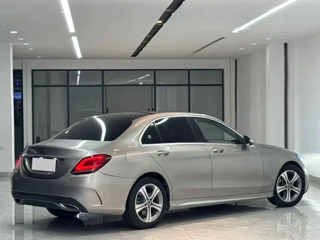 Mercedes-Benz C-Class 2020 — фото 9