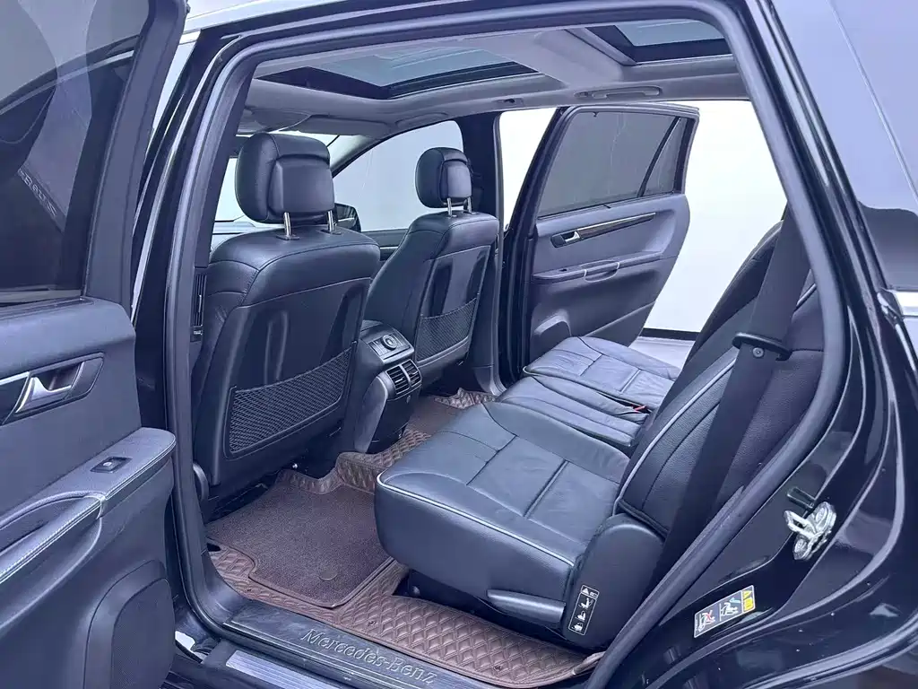 Mercedes-Benz R-Class 2018 — фото 13