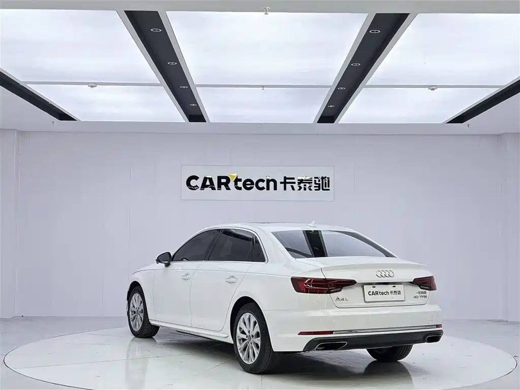 Audi A4L 2019 — фото 7