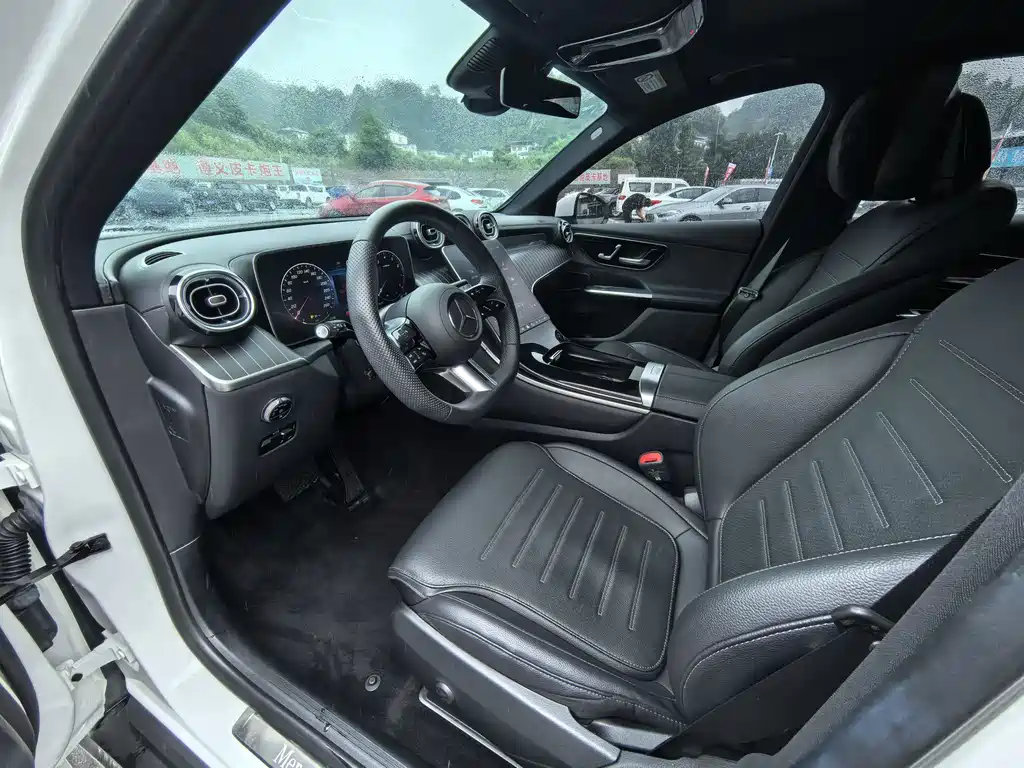 Mercedes-Benz GLC 2024