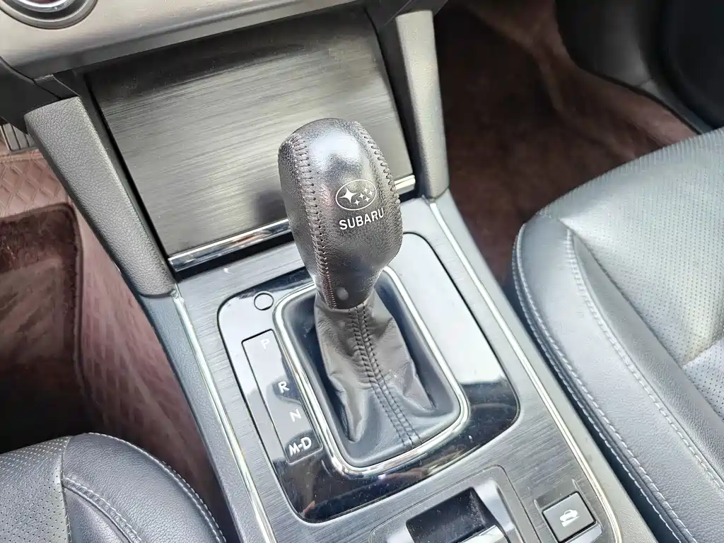 Subaru Outback 2016 — фото 19