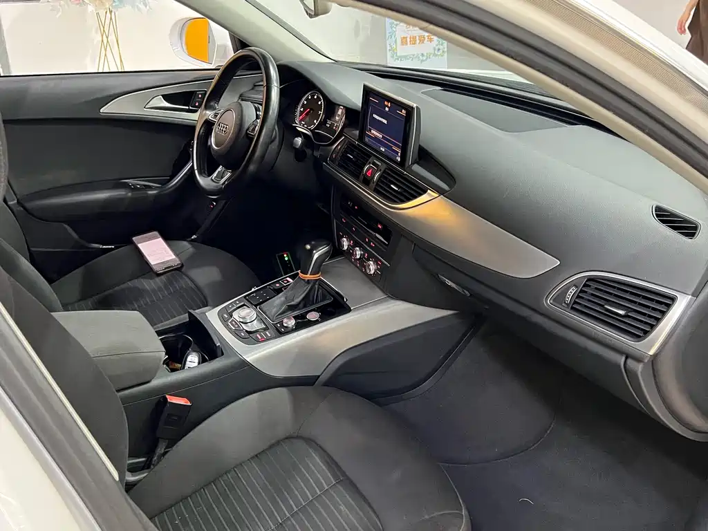 Audi A6L 2016 — фото 6