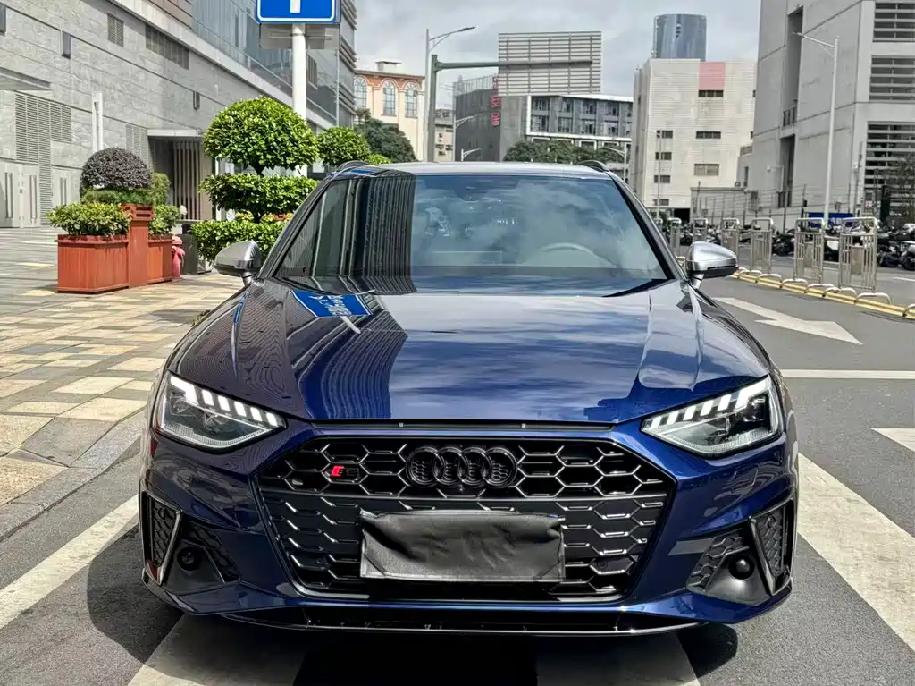 Audi S4 2024
