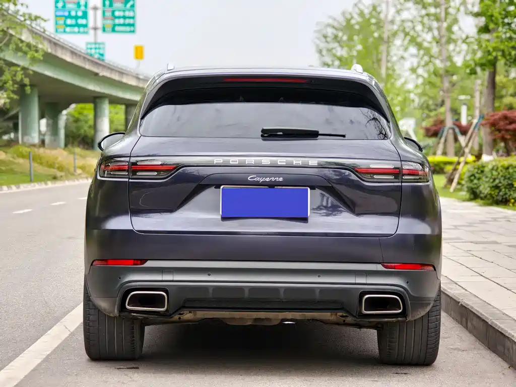 Porsche Cayenne 2019 — фото 4
