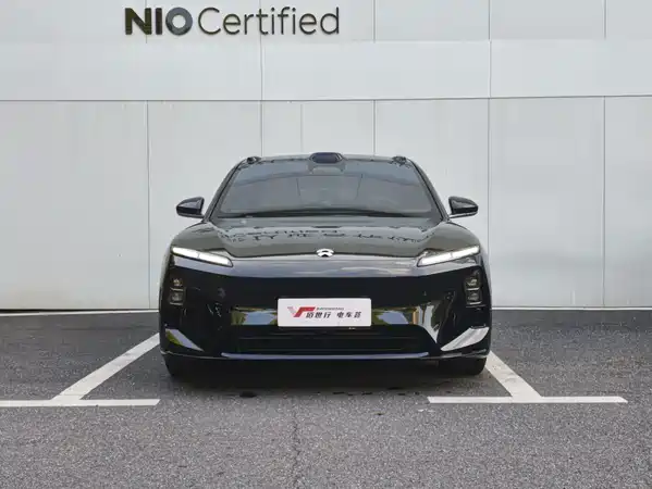 NIO ET5T 2025