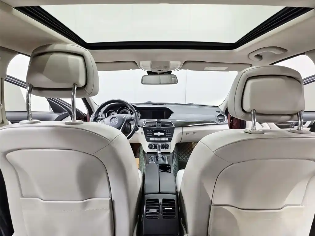 Mercedes-Benz C-Class 2013 — фото 10