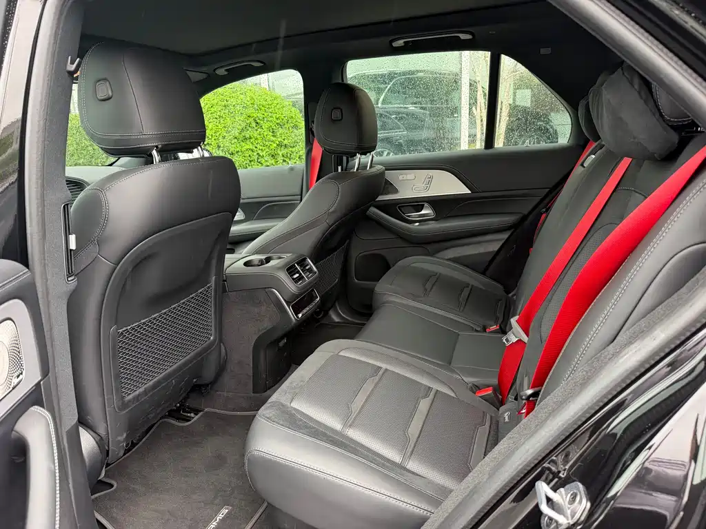 Mercedes-Benz GLE AMG 2025 — фото 23
