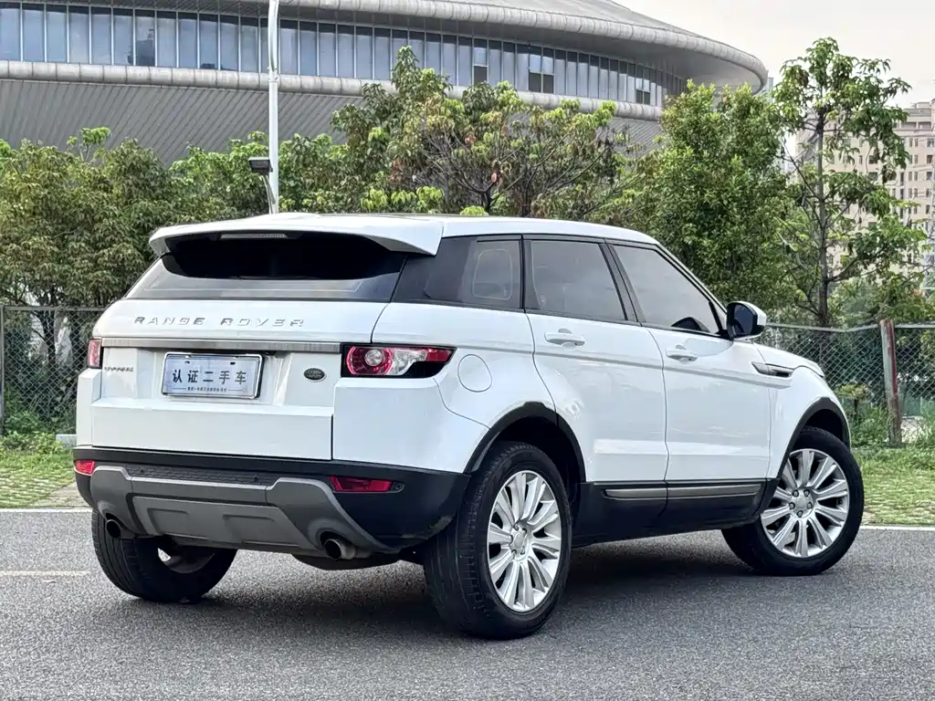 Land Rover Evoque 2015 — фото 5